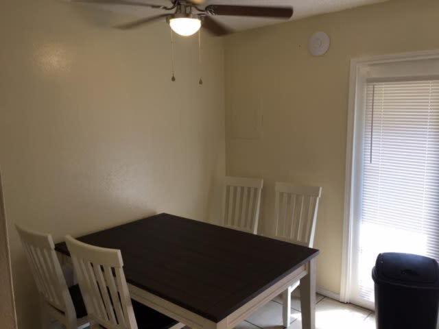 Quiet Townhouse Close To Fort Sill! Lawton Buitenkant foto